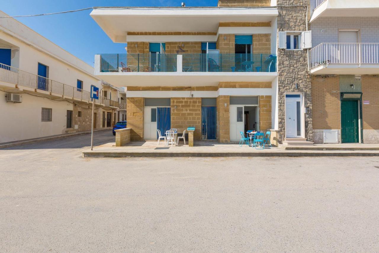 דירות וילאנובה די אוסטוני Casa Helios מראה חיצוני תמונה