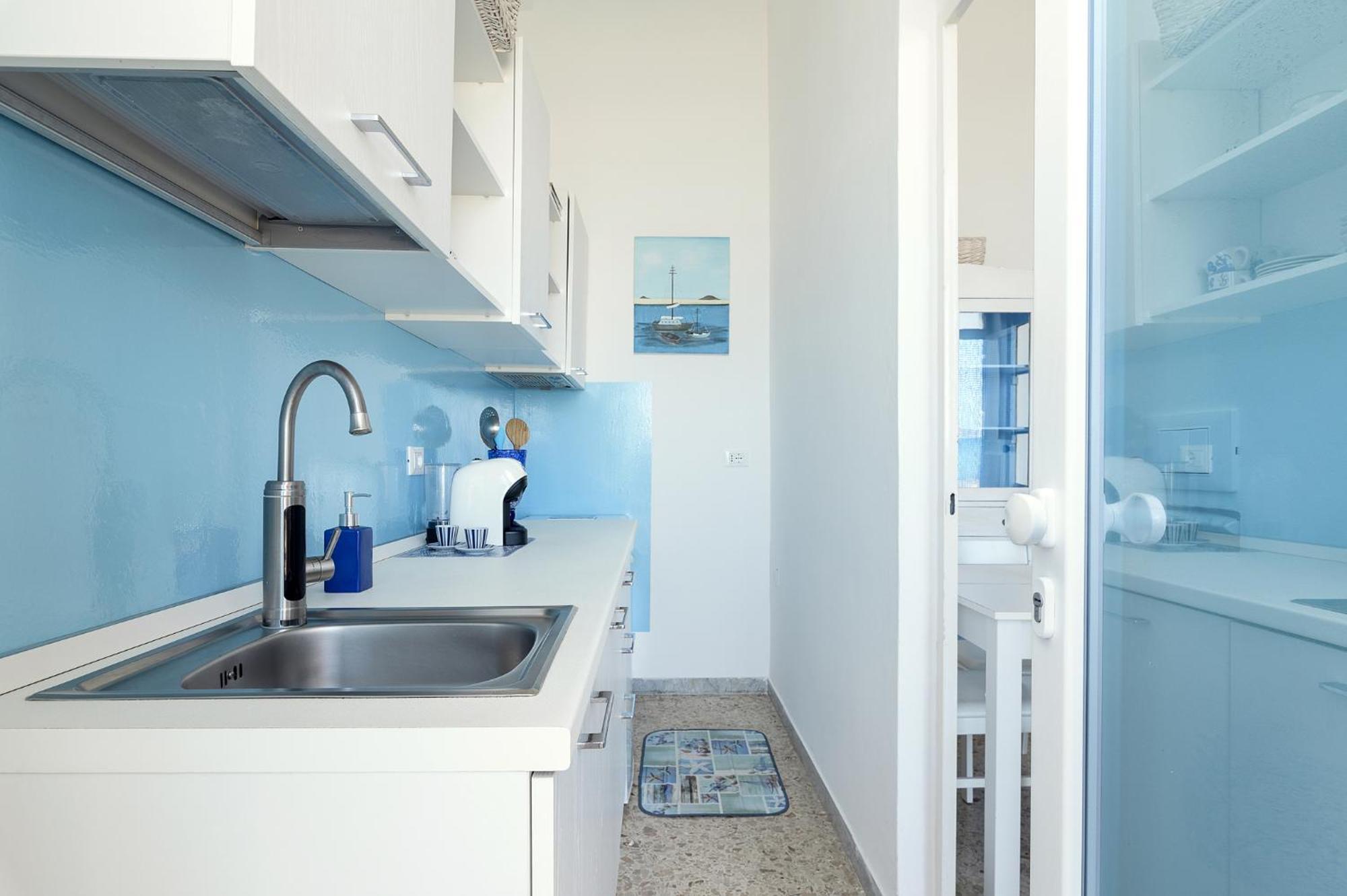 דירות וילאנובה די אוסטוני Casa Helios מראה חיצוני תמונה